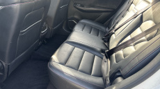 MG Hs 1.5 T-GDI Excite 5dr DCT Petrol Hatchback